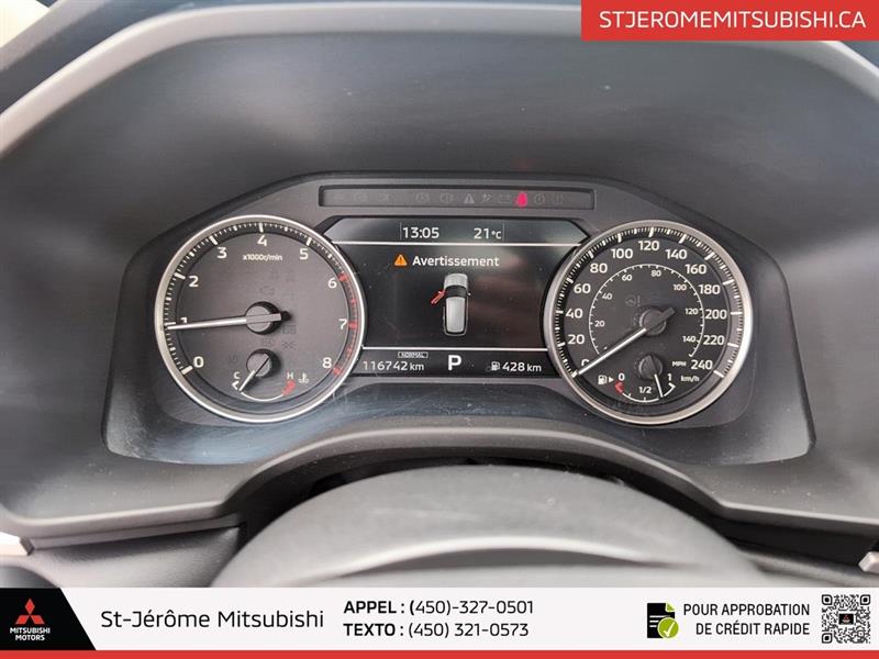 mitsubishi Outlander 2022 - 13