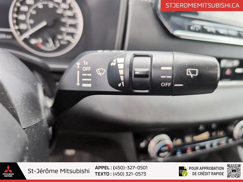 mitsubishi Outlander 2022 - 16