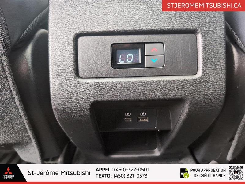 mitsubishi Outlander 2022 - 19