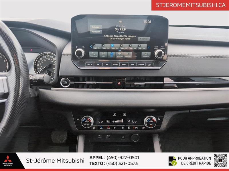 mitsubishi Outlander 2022 - 26