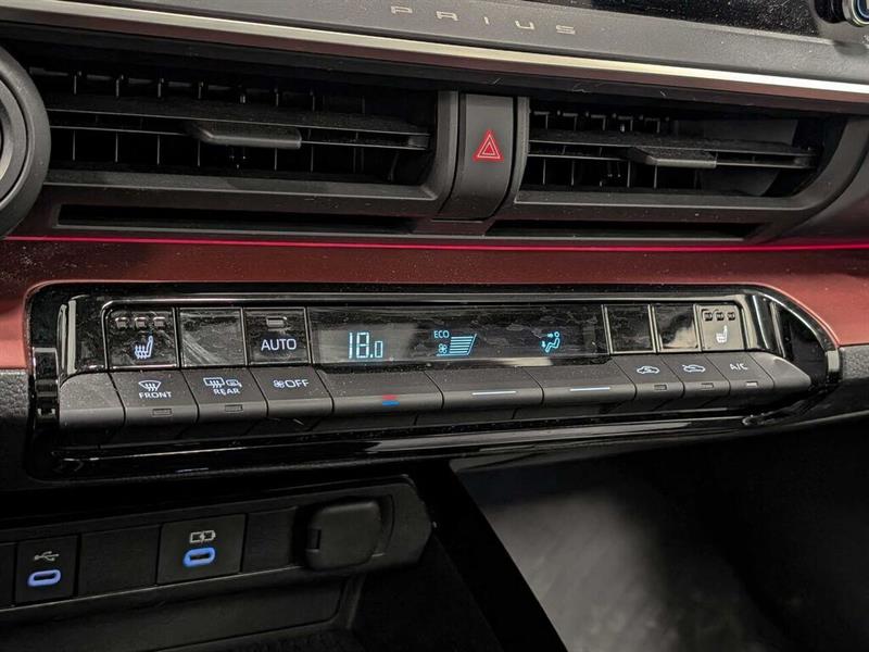toyota Prius Prime 2023 - 12