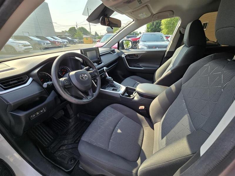 toyota RAV4 2020 - 11