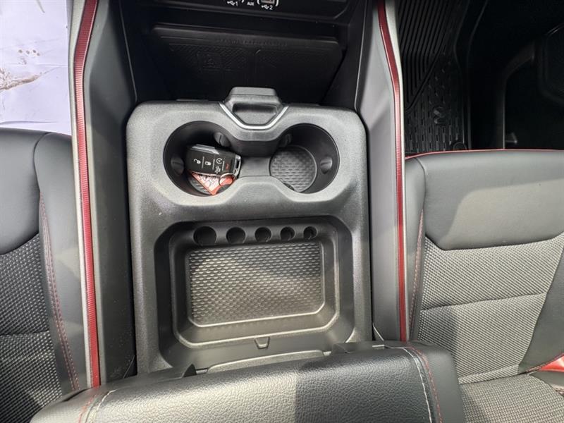 ram 1500 2025 - 17