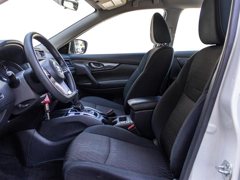 nissan Rogue 2018 - 24