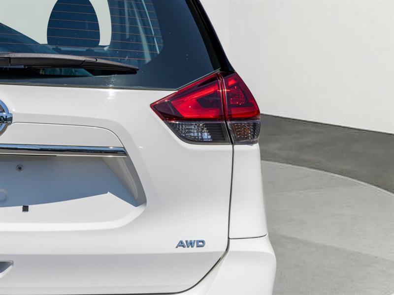 nissan Rogue 2018 - 32