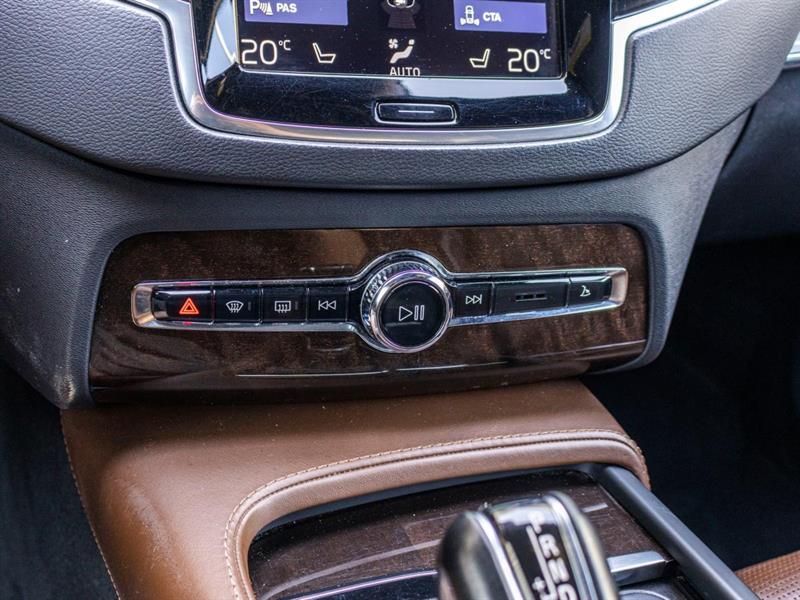 volvo XC90 2019 - 21