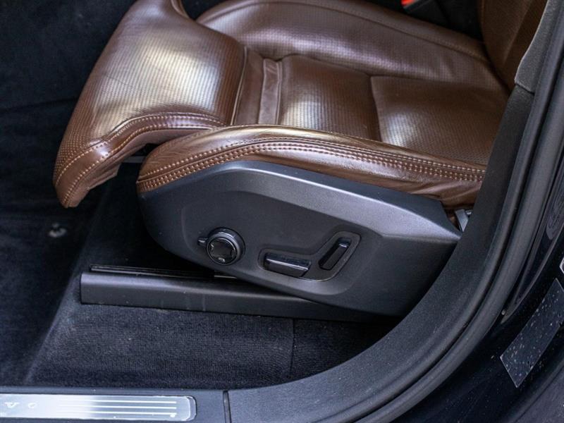 volvo XC90 2019 - 29