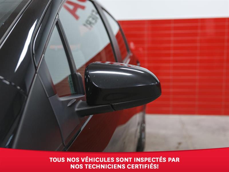 toyota Yaris Hatchback 2019 - 7