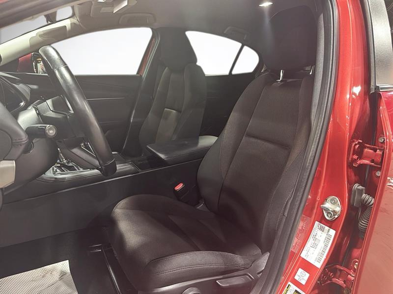 mazda Mazda3 2022 - 9