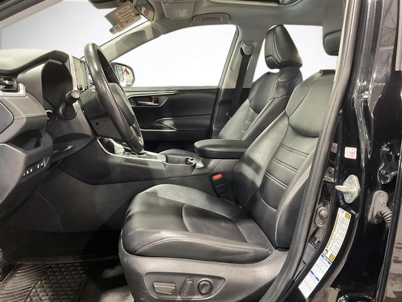 toyota RAV4 2019 - 12
