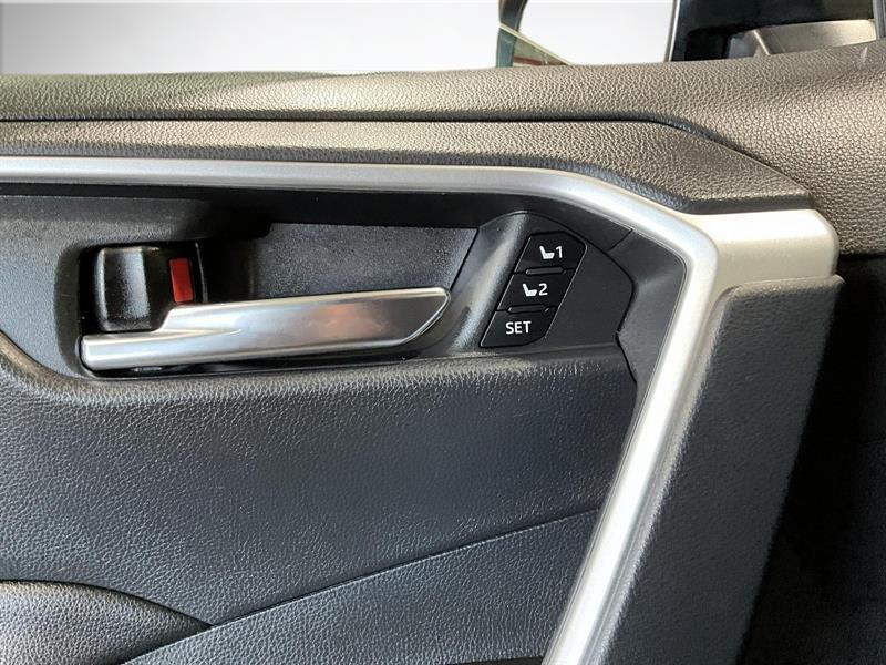 toyota RAV4 2019 - 16