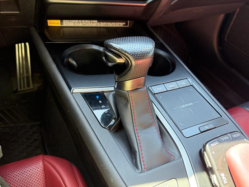lexus UX 2021 - 14