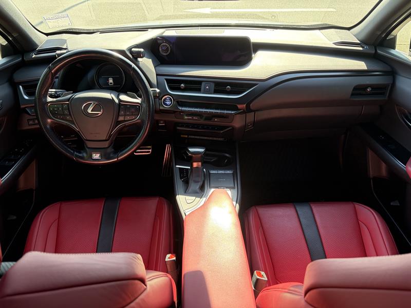 lexus UX 2021 - 21