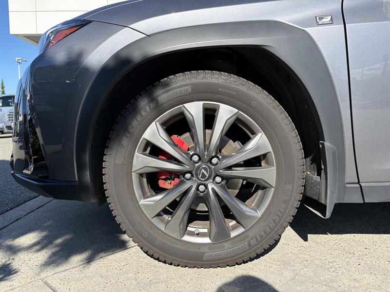lexus UX 2021 - 25