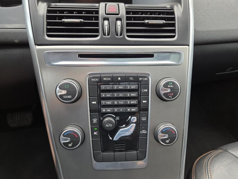 volvo XC60 2013 - 36