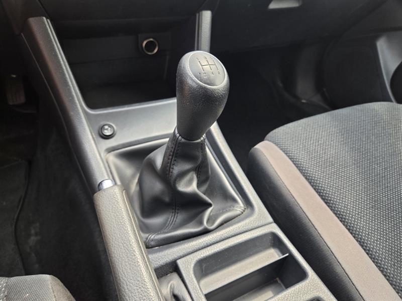 subaru Impreza 2016 - 30