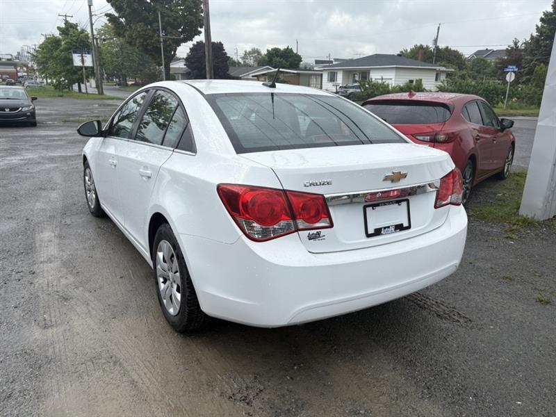 chevrolet Cruze 2012 - 3