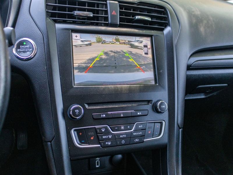 ford Fusion 2018 - 16