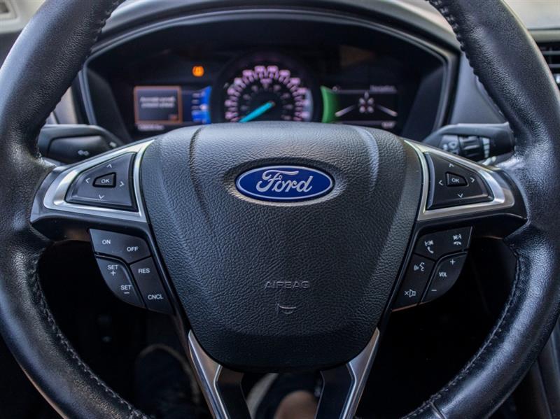 ford Fusion 2018 - 17