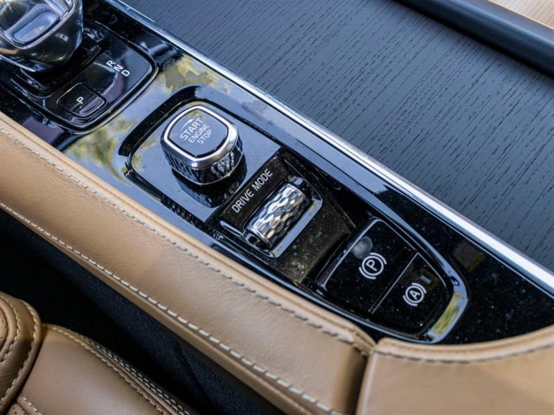 volvo XC90 2020 - 18