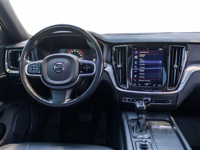 volvo S60 2019 - 11