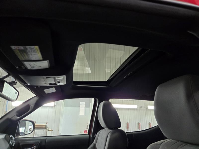 toyota Tacoma 2016 - 12