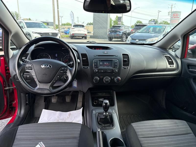 kia Forte 2015 - 27