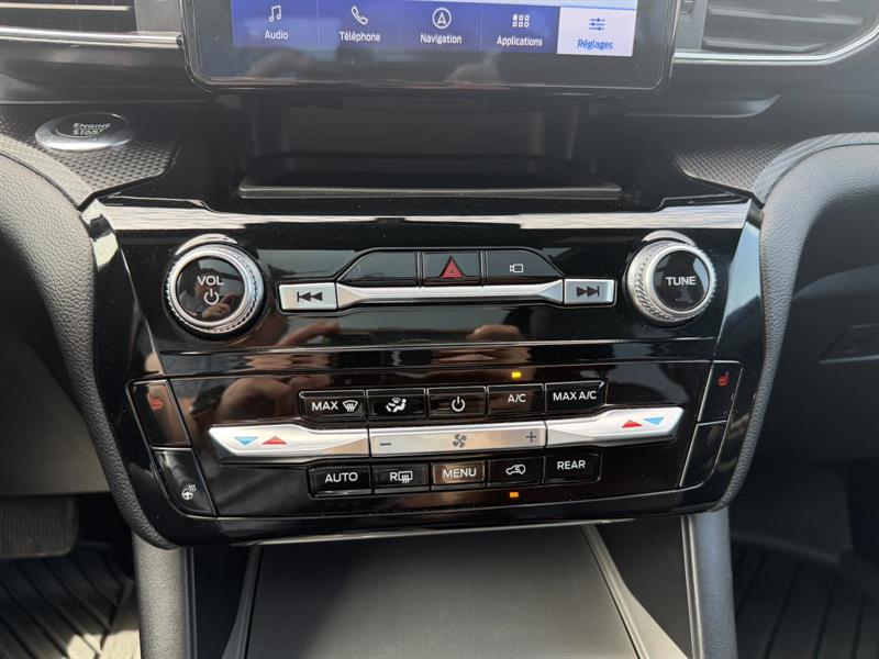 ford Explorer 2023 - 16