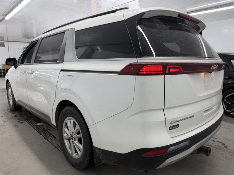 kia Carnival 2022 - 4