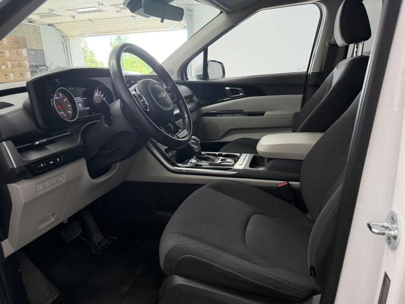 kia Carnival 2022 - 9