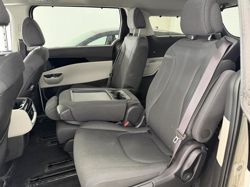 kia Carnival 2024 - 16