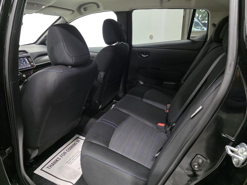 nissan LEAF 2022 - 6