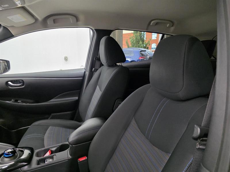 nissan LEAF 2022 - 7