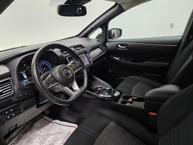 nissan LEAF 2022 - 8