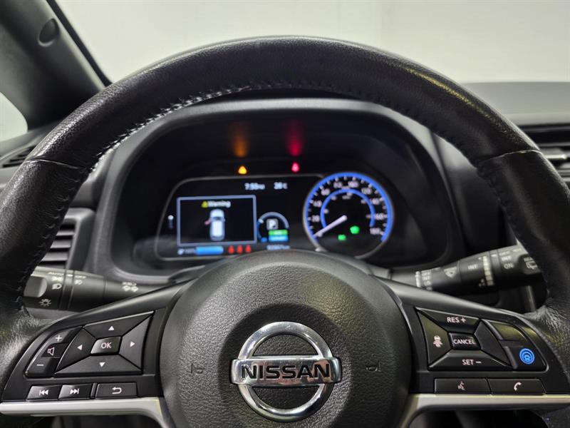 nissan LEAF 2022 - 13