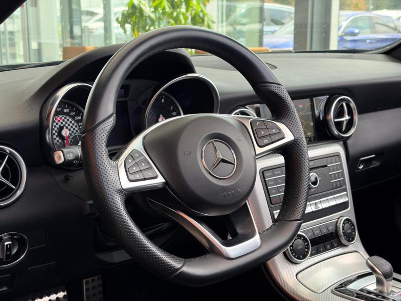 mercedes-benz SLC-Class 2018 - 9