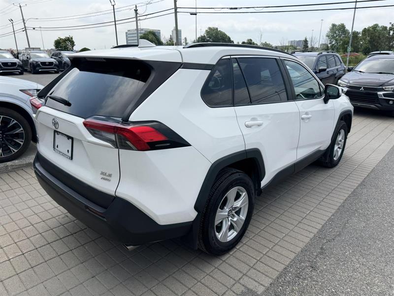 toyota RAV4 2019 - 8