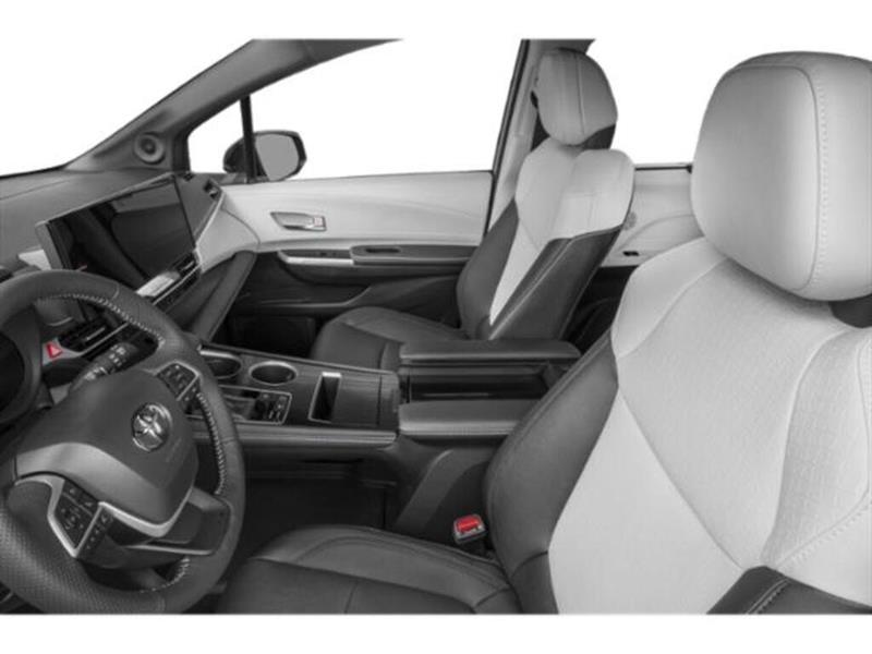 toyota Sienna 2025 - 13