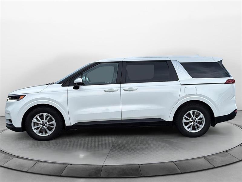 kia Carnival 2024 - 2