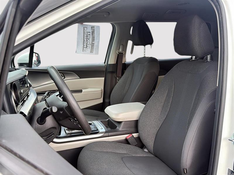 kia Carnival 2024 - 11