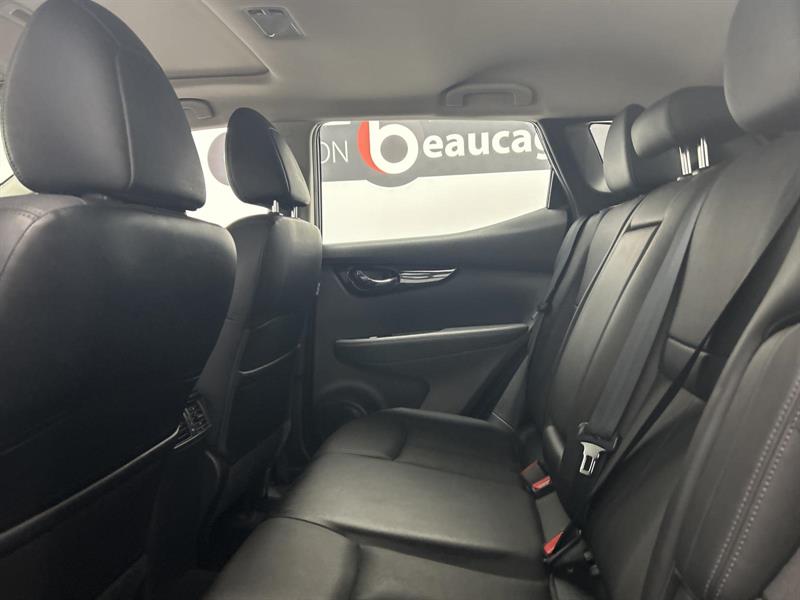 nissan Qashqai 2022 - 8