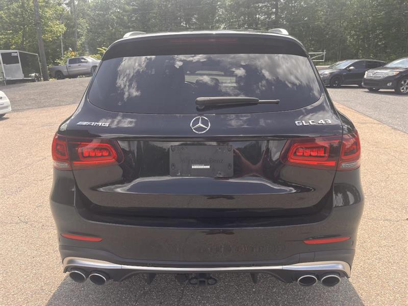 mercedes-benz GLC-Class 2022 - 11