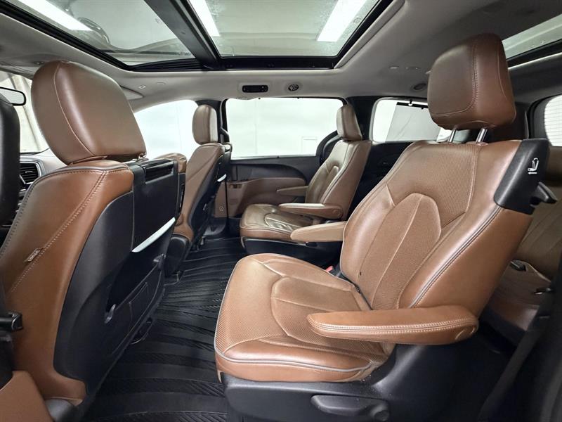 chrysler Pacifica 2019 - 11