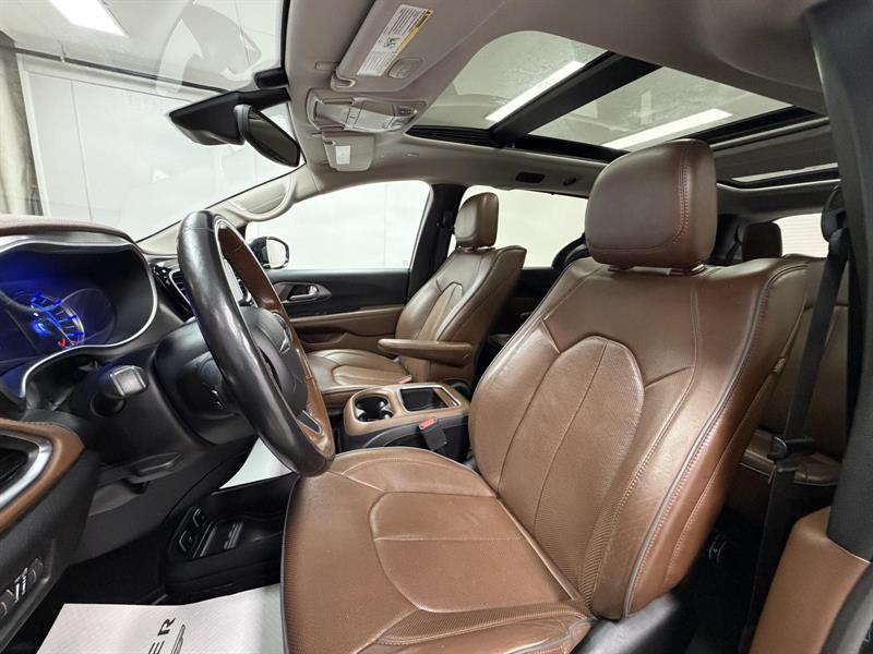 chrysler Pacifica 2019 - 16