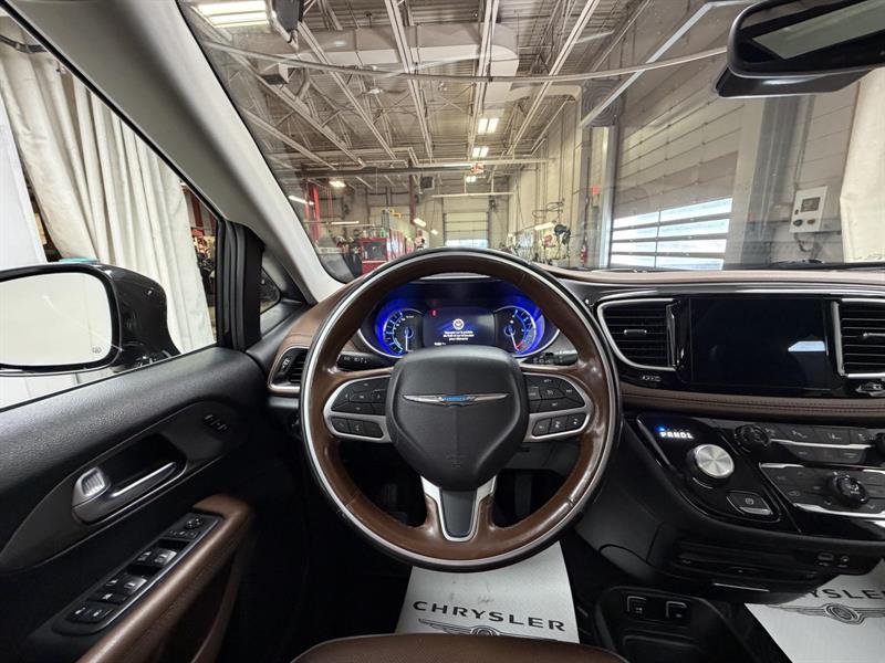 chrysler Pacifica 2019 - 18
