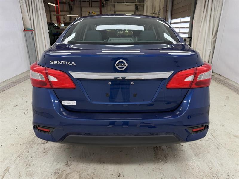 nissan Sentra 2019 - 6