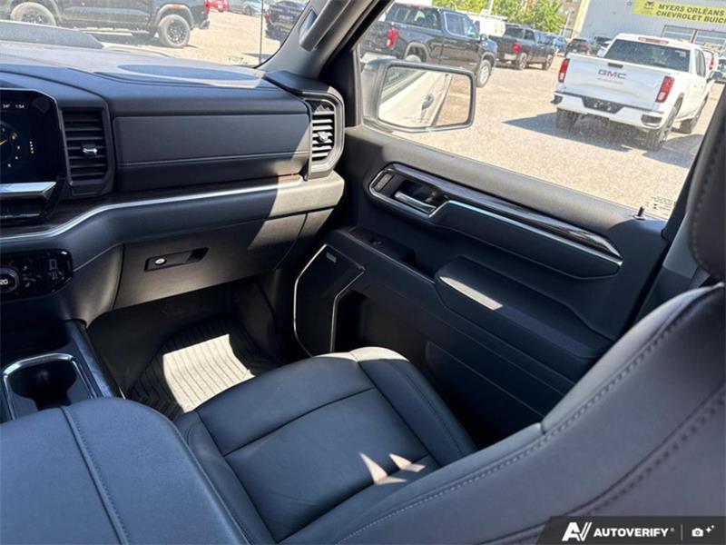 chevrolet Silverado 1500 2025 - 28