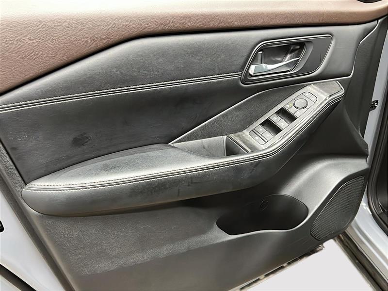 nissan Rogue 2023 - 24