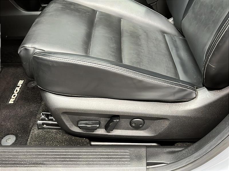 nissan Rogue 2023 - 25
