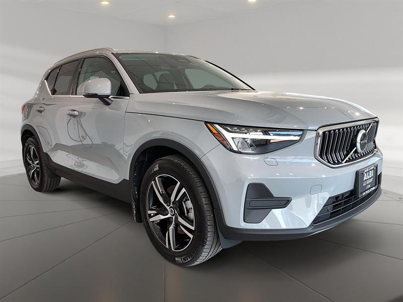 volvo XC40 2025 - 3